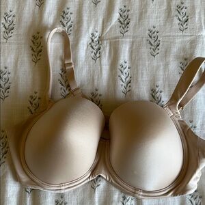 Soma stunning support smooth full coverage bra 38D pale tan.
